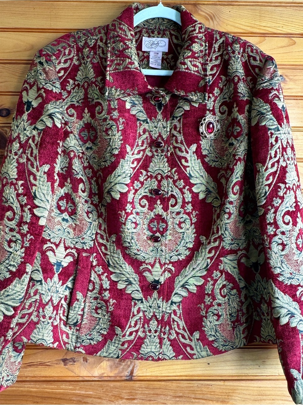 Vintage Lovely Tapestry Jacket 20W Plus Size Burgundy Gold Jeweled Buttons